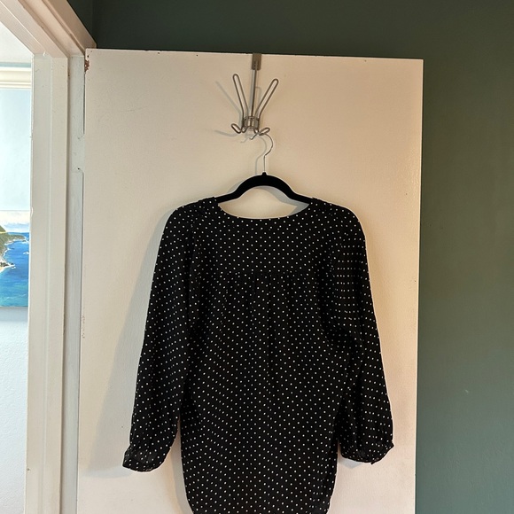 Vince Camuto Polka Dot Blouse - Picture 4 of 6